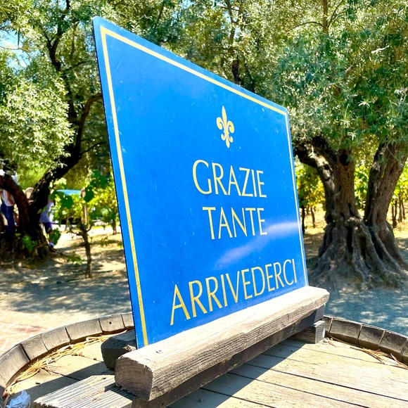 Meet your Posher, Brina - Picture 1 of 1